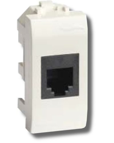 Розетка RJ-45 Brava 1 модуль белая (76654B): Розетка компьютерная с одним разъёмом в Воронеже